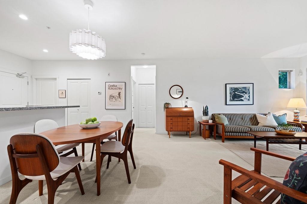 Dining Area Photo of 106 3125 Capilano Crescent, North Vancouver, BC