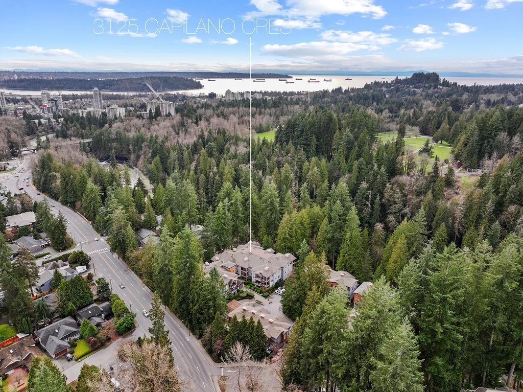 Entry Foyer Photo of 106 3125 Capilano Crescent, North Vancouver, BC