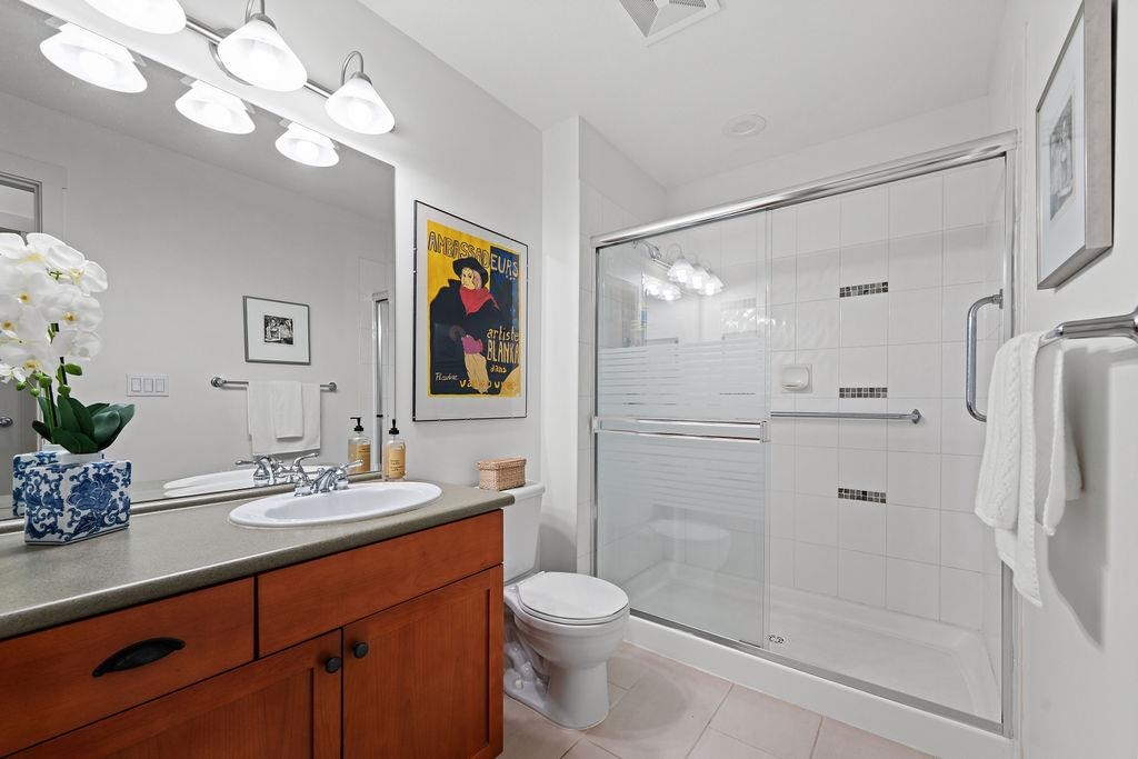 Guest Bathroom Photo of 106 3125 Capilano Crescent, North Vancouver, BC