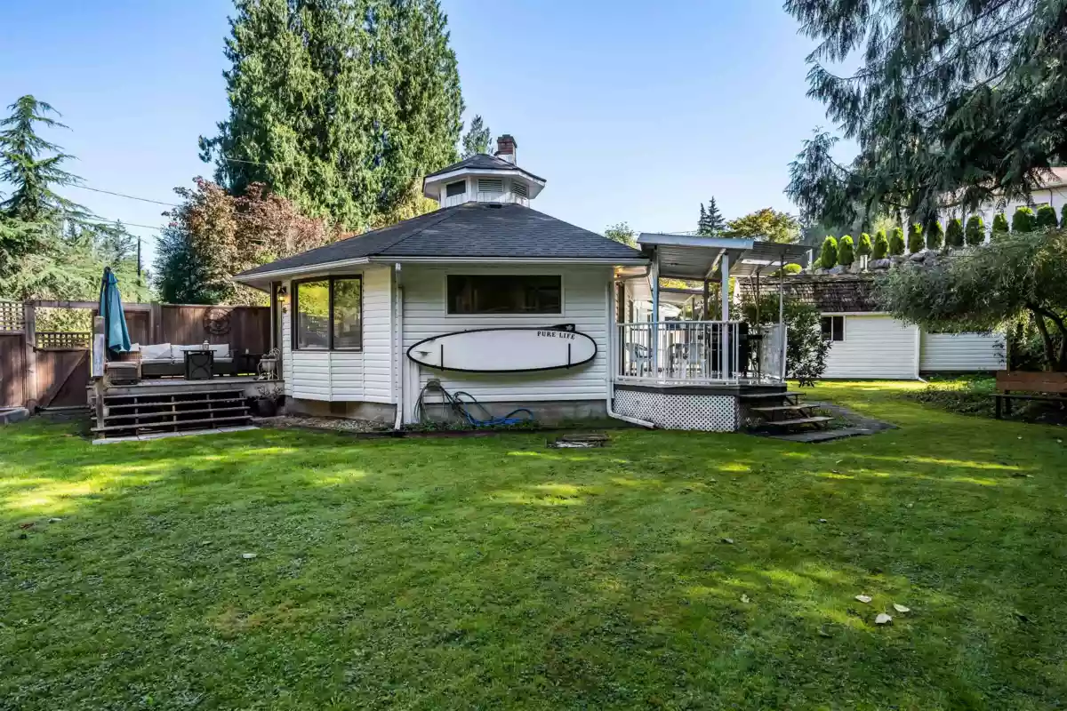 Outdoor Patio Photo of 45942 Sleepy Hollow Road, Cultus Lake, BC