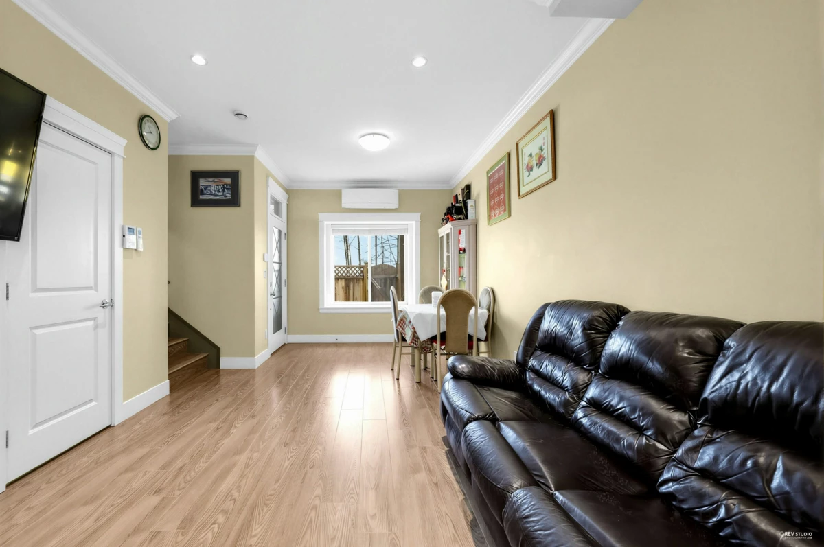 Breakfast Nook Photo of 6050 Hardwick Street, Burnaby, BC