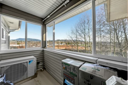 Mudroom Photo of 6050 Hardwick Street, Burnaby, BC