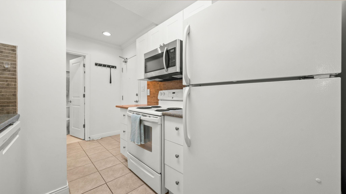 Bedroom 2 Photo of 302 620 Blackford Street, New Westminster, BC