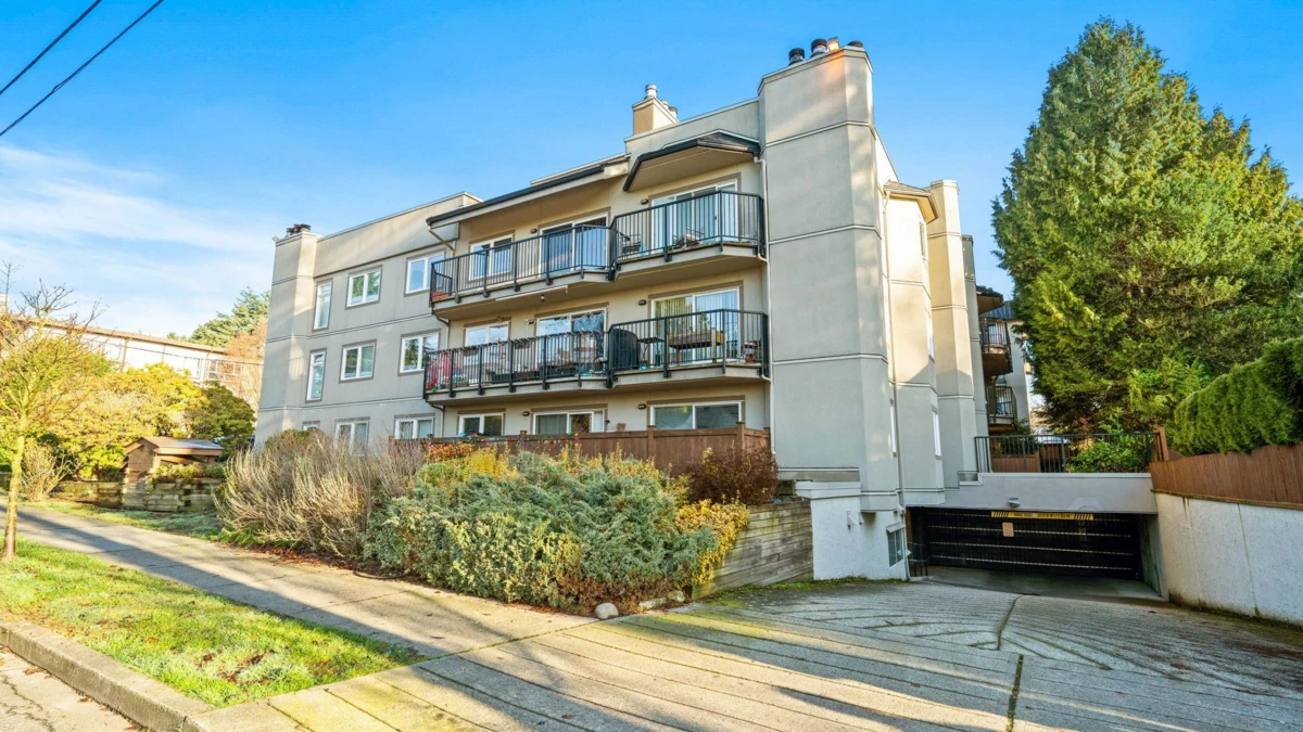 Community Amenities Photo (Clubhouse) of 302 620 Blackford Street, New Westminster, BC