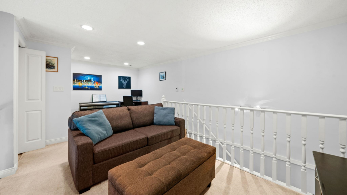 Garden / Landscaping Photo of 302 620 Blackford Street, New Westminster, BC