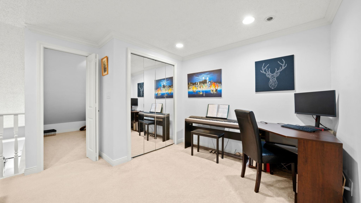 Outdoor Patio Photo of 302 620 Blackford Street, New Westminster, BC