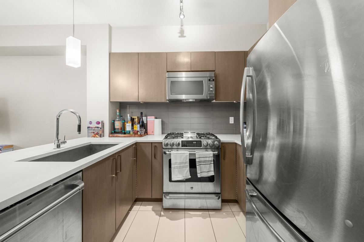 Dining Area Photo of 313 10155 River Drive, Richmond, BC