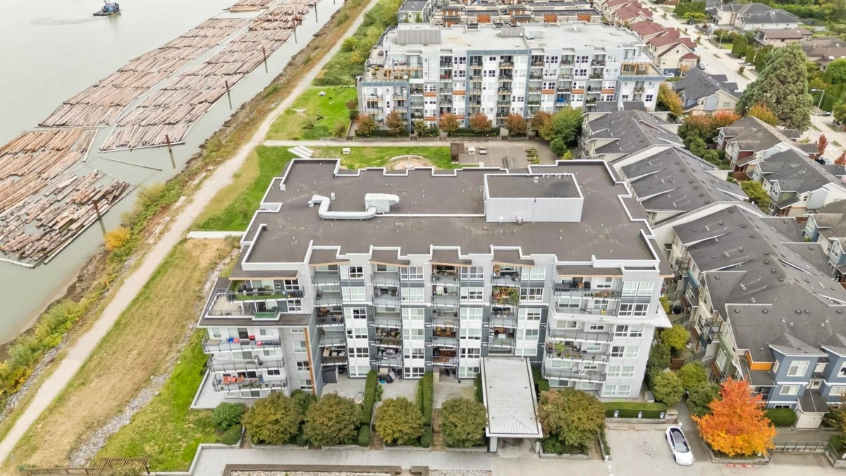 Hallway Photo of 313 10155 River Drive, Richmond, BC
