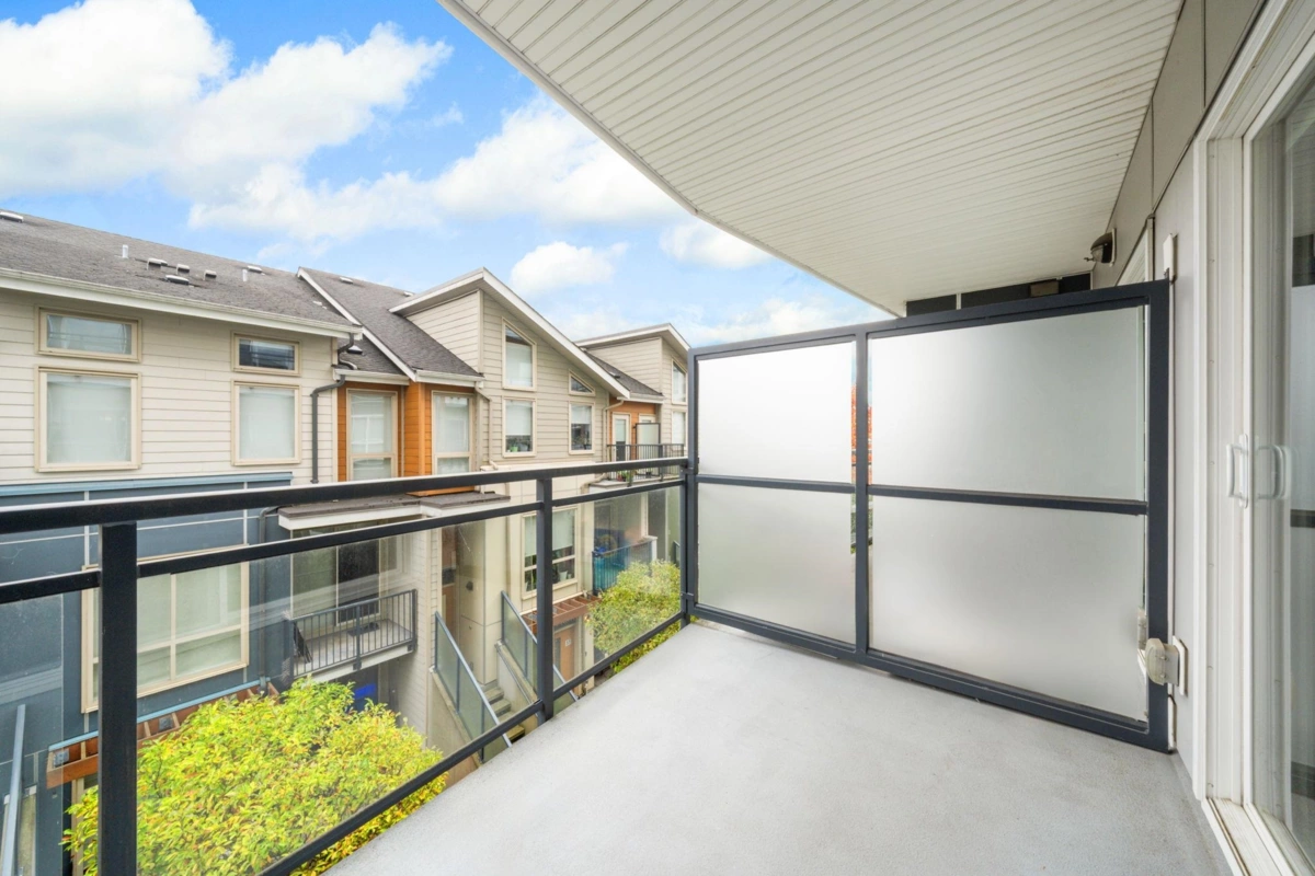 Walk-In Closet Photo of 313 10155 River Drive, Richmond, BC