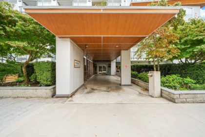 313 10155 River Drive, Richmond, BC