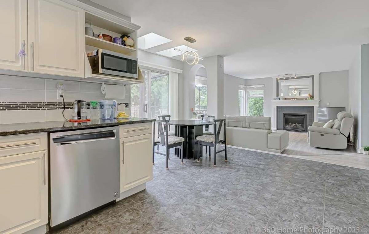 Pantry Photo of 19088 63b Avenue, Surrey, BC