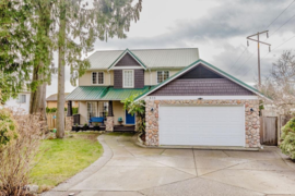 835 Aurora Way, Gibsons, BC