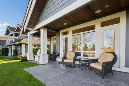 Front Yard Photo of 19 15715 34 Avenue, Surrey, BC