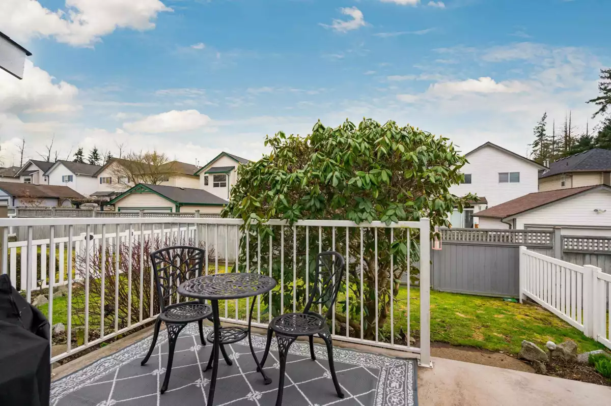 Living Room Photo of 4 20788 87 Avenue, Langley, BC