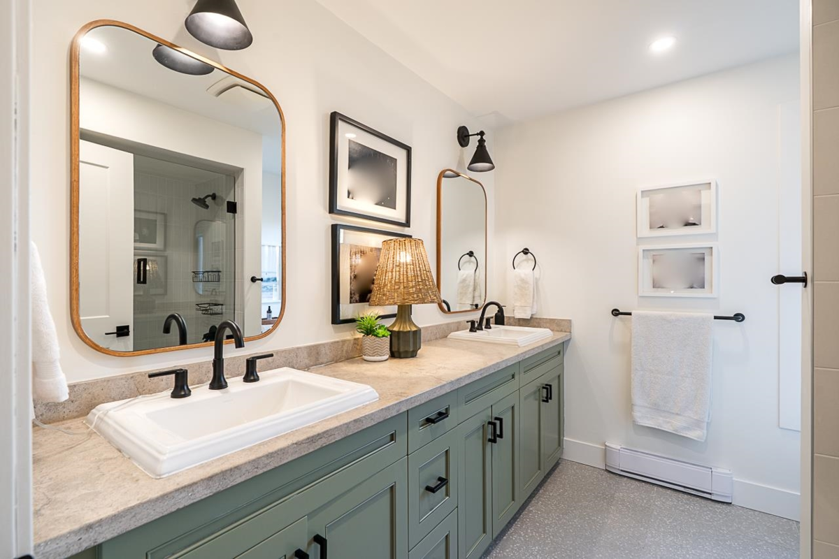 Outdoor Patio Photo of 839 164 Street, Surrey, BC