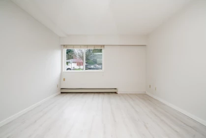 Bedroom 2 Photo of 106 33956 Essendene Avenue, Abbotsford, BC