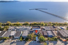 15152 Victoria Avenue, White Rock, BC