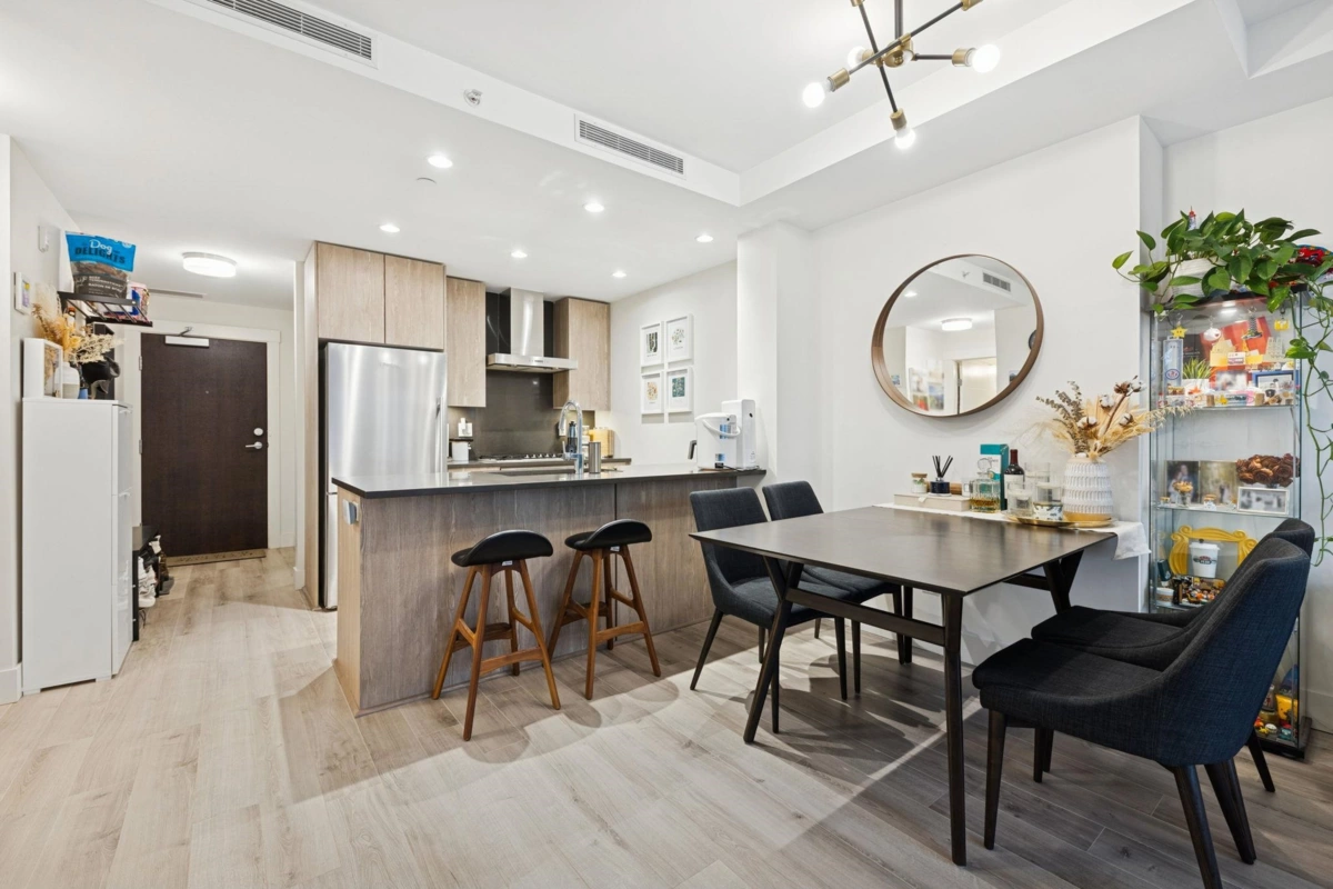 Bedroom 3 Photo of 305 10788 No. 5 Road, Richmond, BC