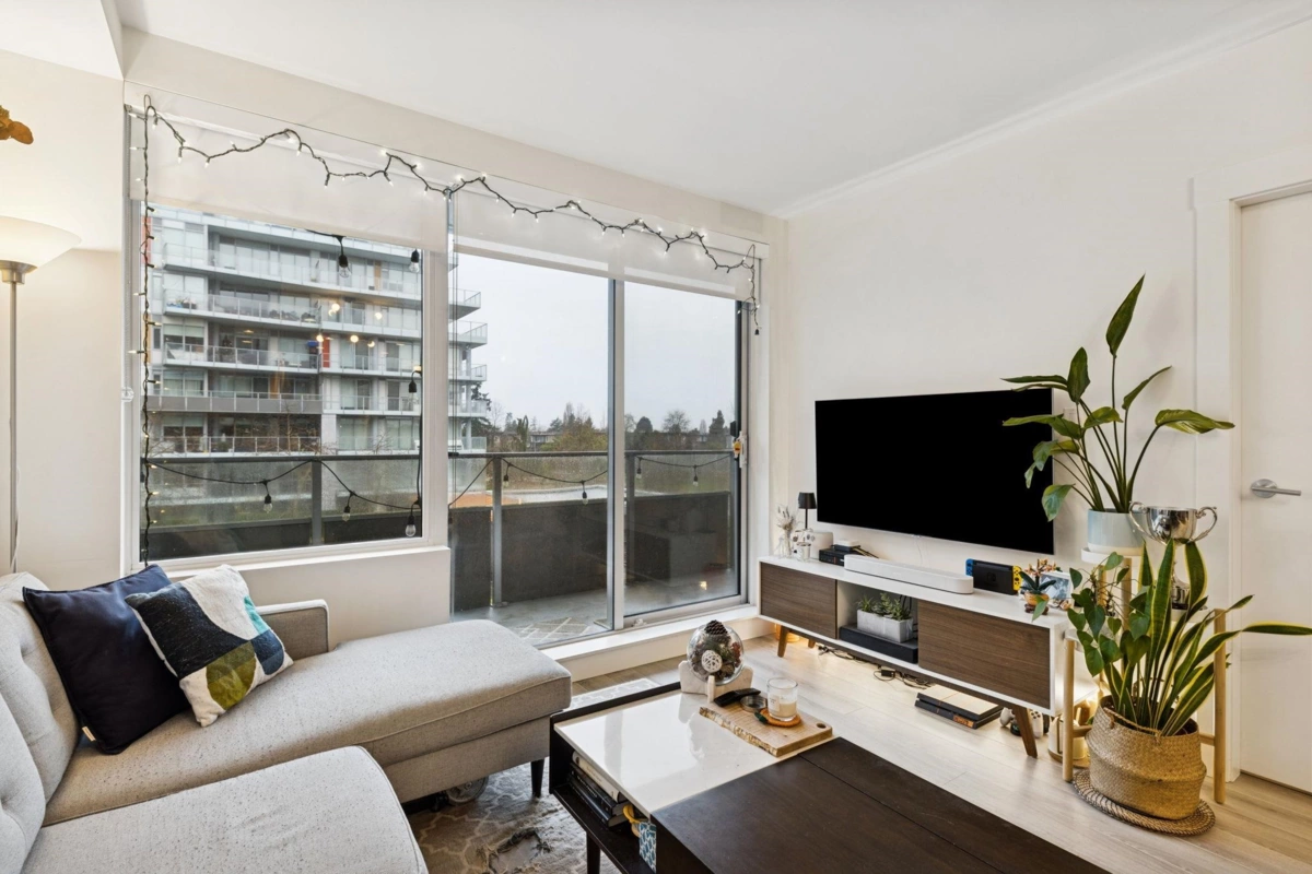 Breakfast Nook Photo of 305 10788 No. 5 Road, Richmond, BC