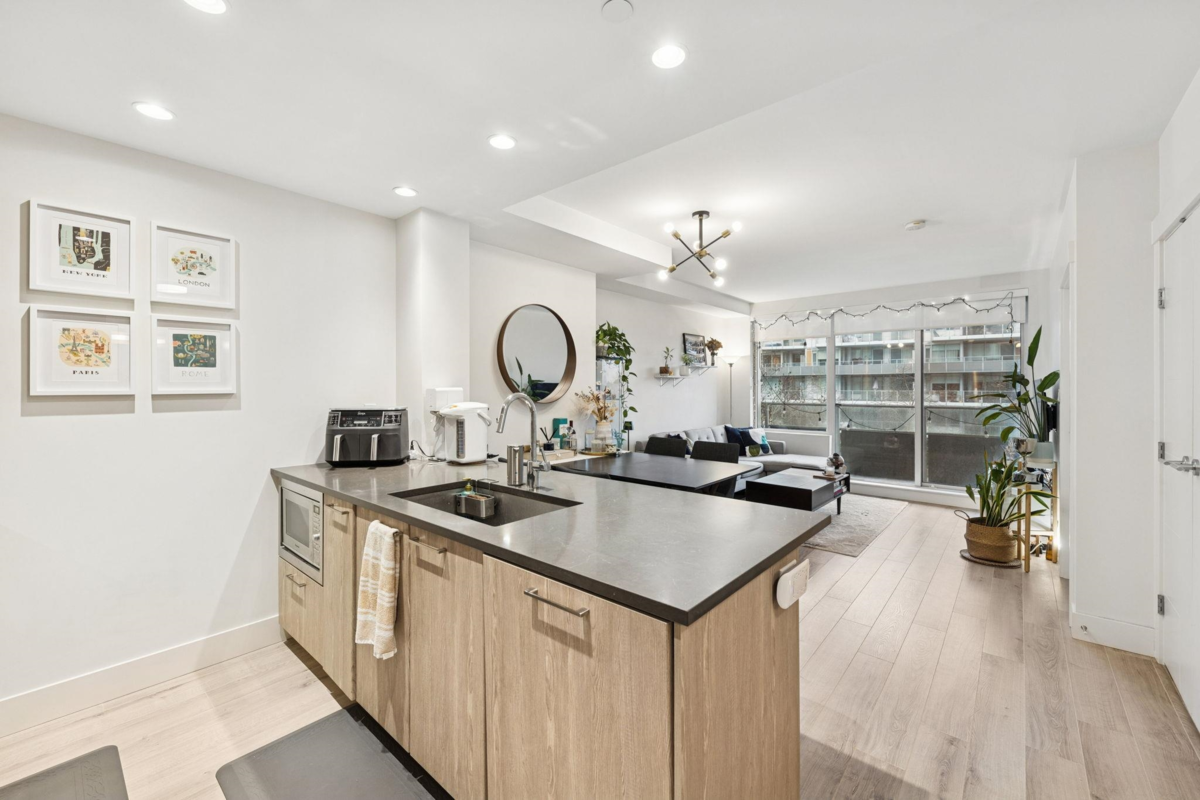 Powder Room Photo of 305 10788 No. 5 Road, Richmond, BC