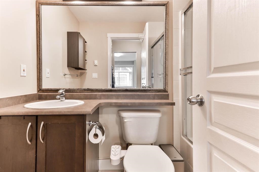 Bedroom 4 Photo of 42 8676 158 Street, Surrey, BC