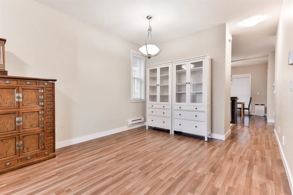 Dining Area Photo of 42 8676 158 Street, Surrey, BC