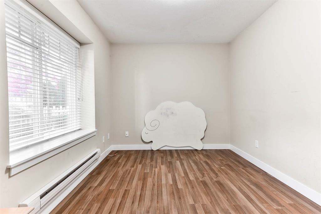 Powder Room Photo of 42 8676 158 Street, Surrey, BC