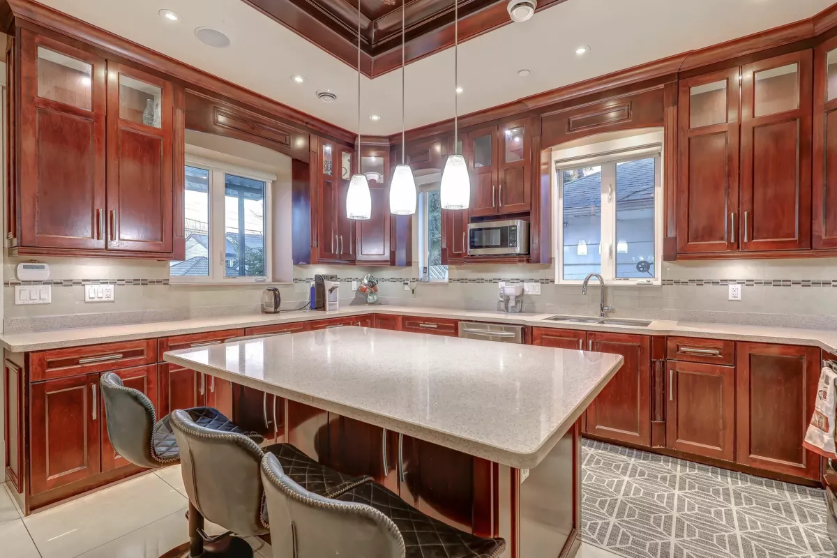 Breakfast Nook Photo of 66 W 44th Avenue, Vancouver, BC