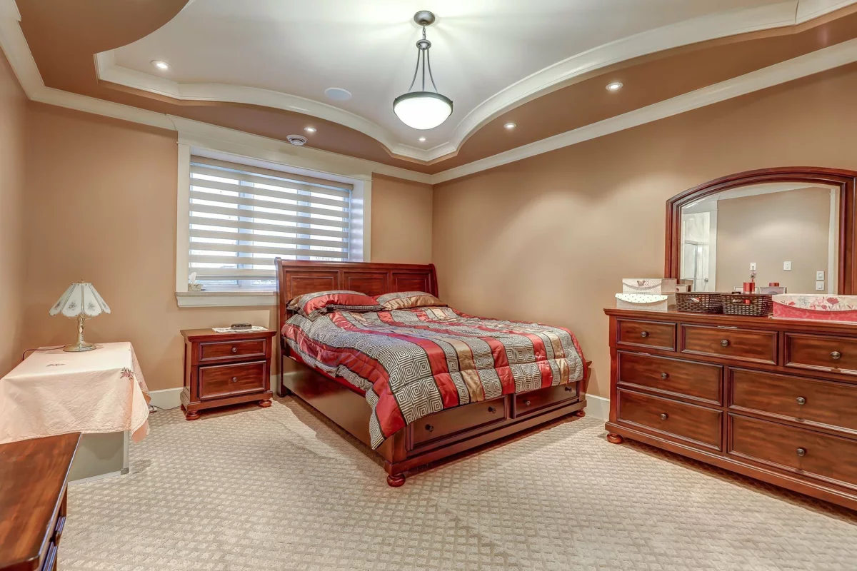 Hallway Photo of 66 W 44th Avenue, Vancouver, BC