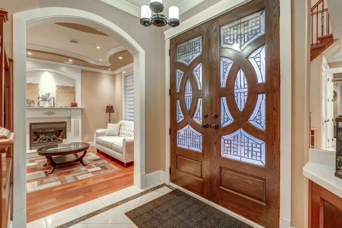 Living Room Photo of 66 W 44th Avenue, Vancouver, BC