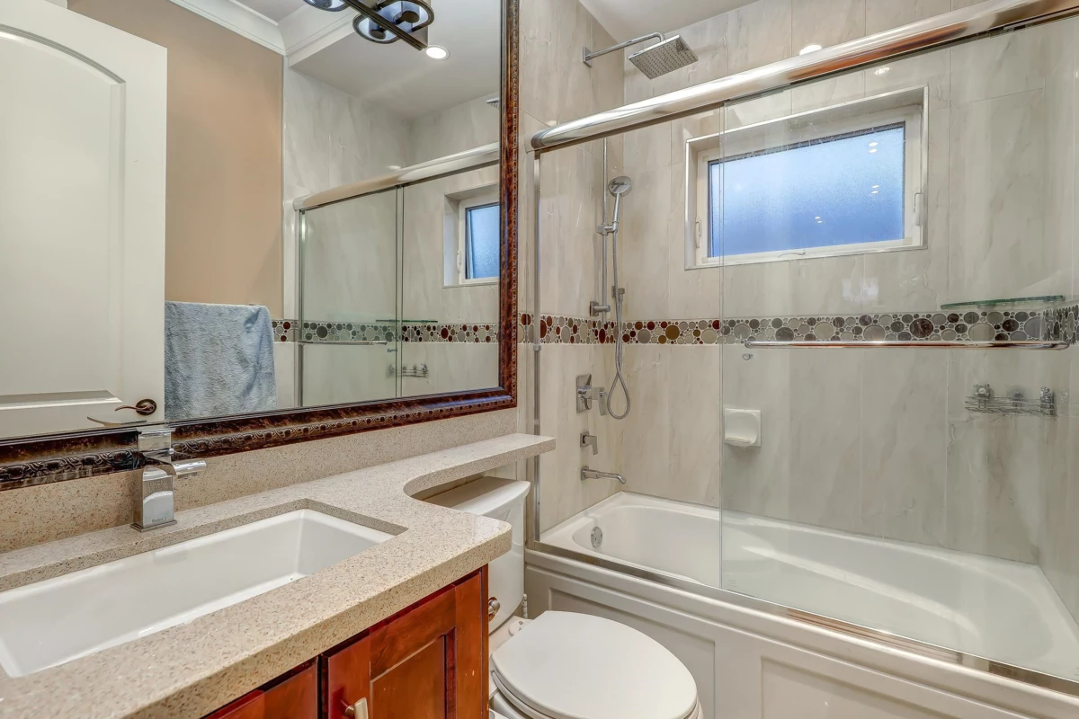 Outdoor Deck Photo of 66 W 44th Avenue, Vancouver, BC