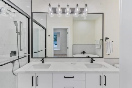Guest Bathroom Photo of 11796 84 Avenue, Delta, BC