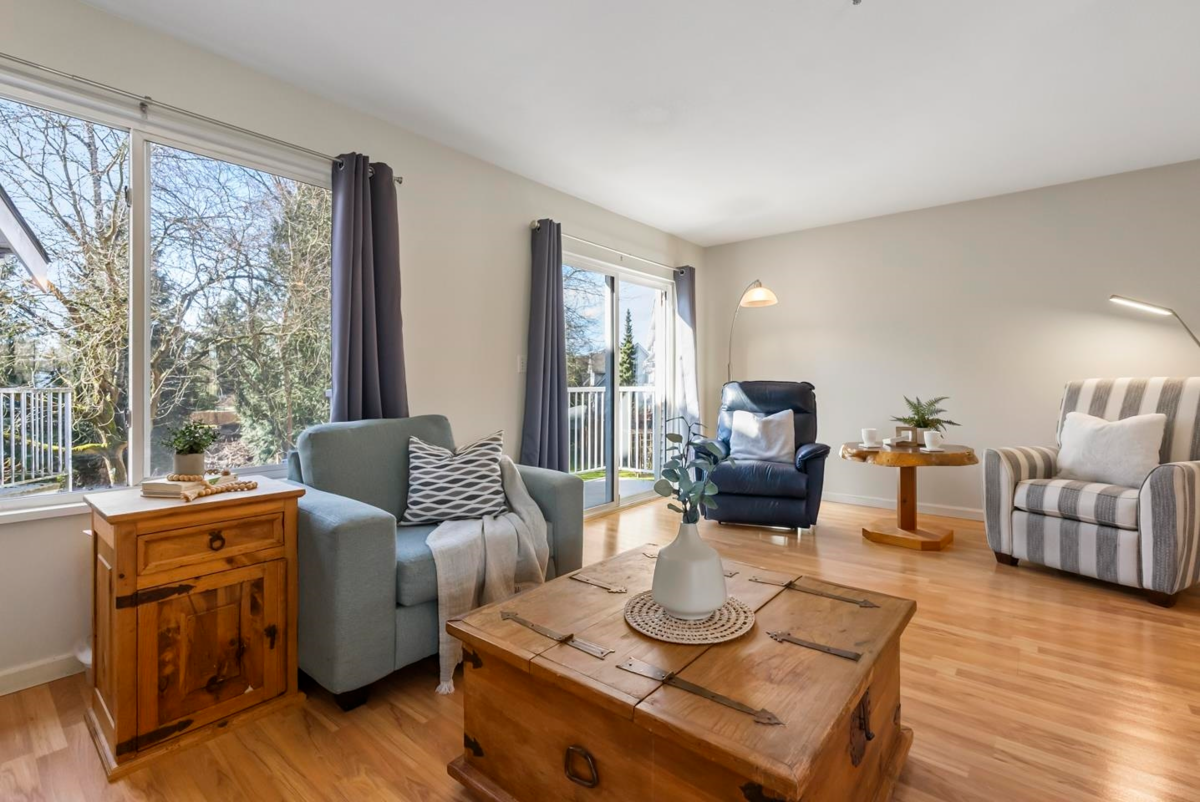Living Room Photo of 13 19948 Willoughby Way, Langley, BC