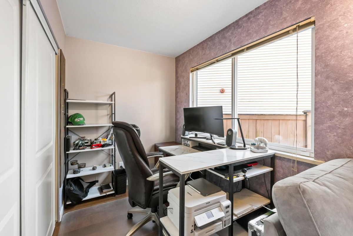 Mudroom Photo of 13 19948 Willoughby Way, Langley, BC