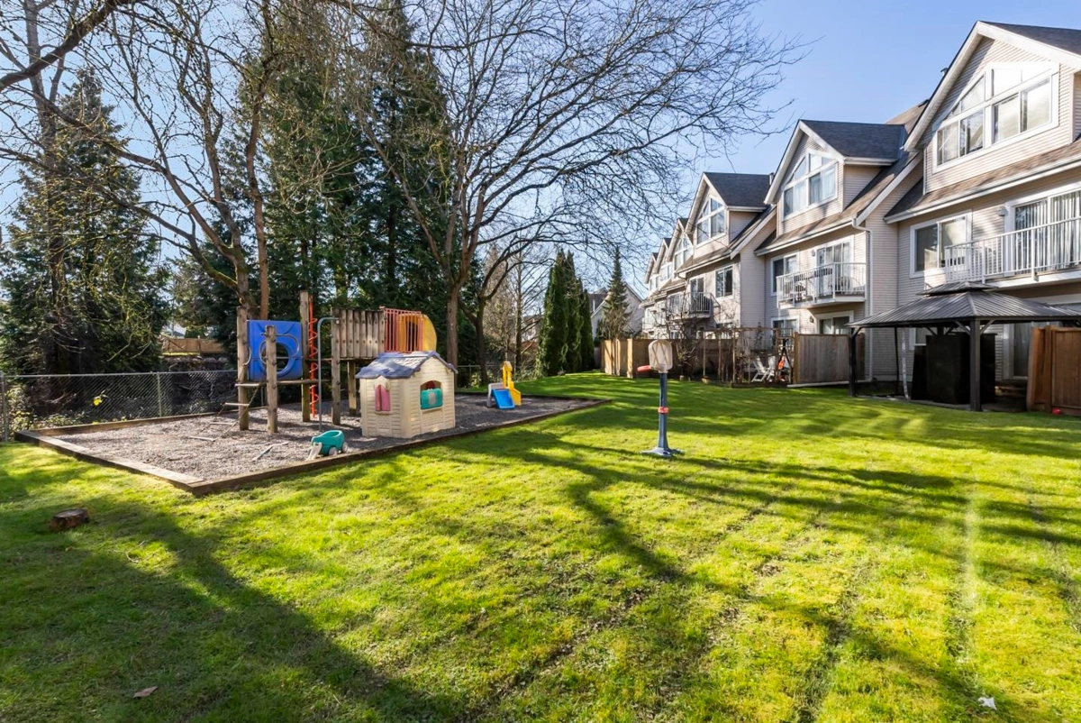 Outdoor Kitchen Photo of 13 19948 Willoughby Way, Langley, BC