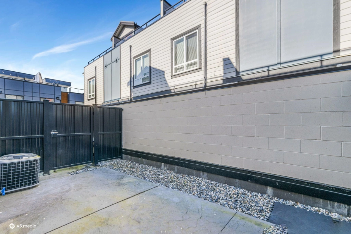 Loft / Bonus Room Photo of 11 5515 199a Street, Langley, BC