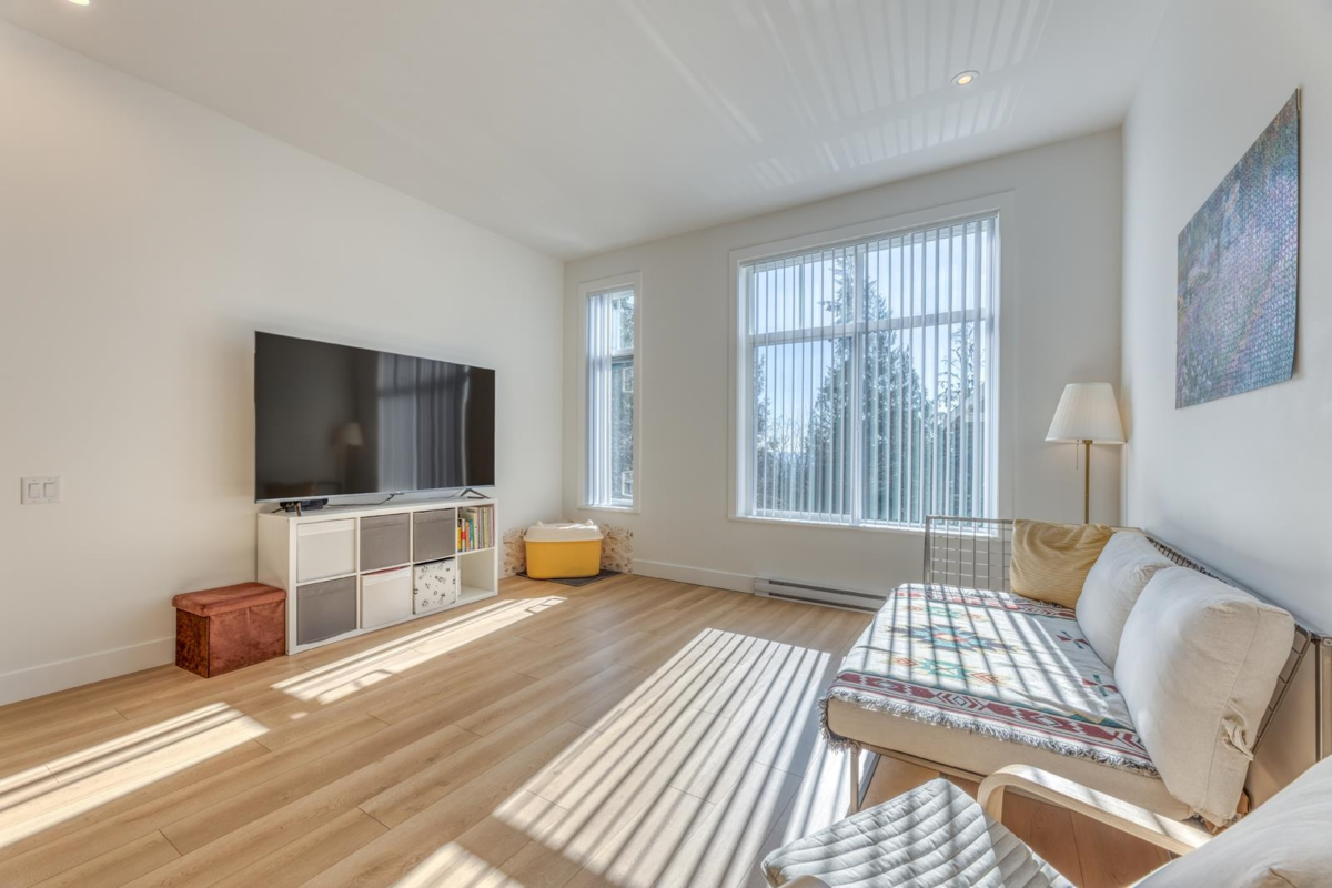 Dining Area Photo of 133 1331 Olmsted Street, Coquitlam, BC