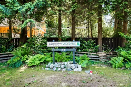 Breakfast Nook Photo of 1371 Sunshine Coast Highway, Gibsons, BC