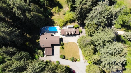 1371 Sunshine Coast Highway, Gibsons, BC, Gibsons — Single Family Residence for sale