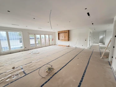Entry Foyer Photo of 13512 14 Avenue, White Rock, BC