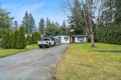 3682 207b Street, Langley, BC, Langley — Single Family Residence for sale