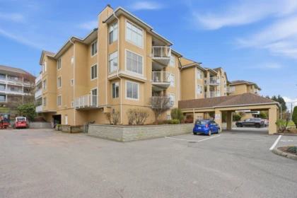 305 2410 Emerson Street, Abbotsford, BC, Abbotsford — Apartment/Condo for sale