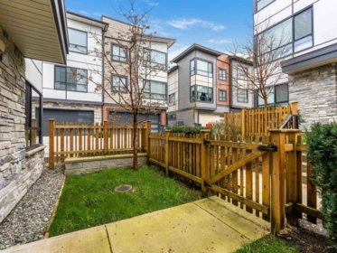 Garden / Landscaping Photo of 38 20150 81 Avenue, Langley, BC