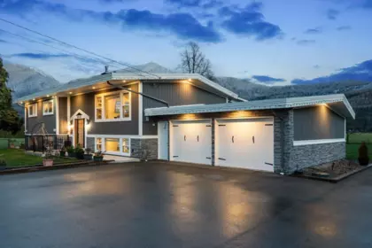 49176 Prairie Central Road, Chilliwack, BC, Chilliwack — Single Family Residence for sale