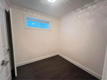 Laundry Room Photo of 2118 Waverley Avenue, Vancouver, BC