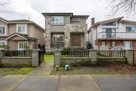 2118 Waverley Avenue, Vancouver, BC