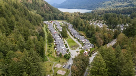 Community Amenities Photo (Clubhouse) of 43414 Creekside Circle, Lindell Beach, BC