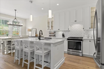 43414 Creekside Circle, Lindell Beach, BC, Lindell Beach — Single Family Residence for sale