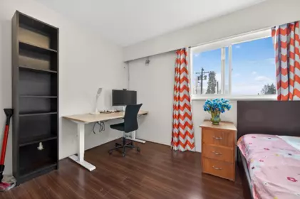 202 4695 Imperial Street, Burnaby, BC, Burnaby — Apartment/Condo for sale