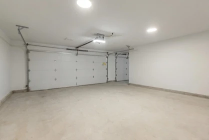 Fitness Center Photo Near 13125 14 Avenue, Surrey, BC